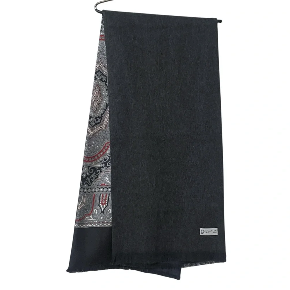 Christian Dior Double Sided Black & Gray Patterned Tuxedo Style Scarf 11